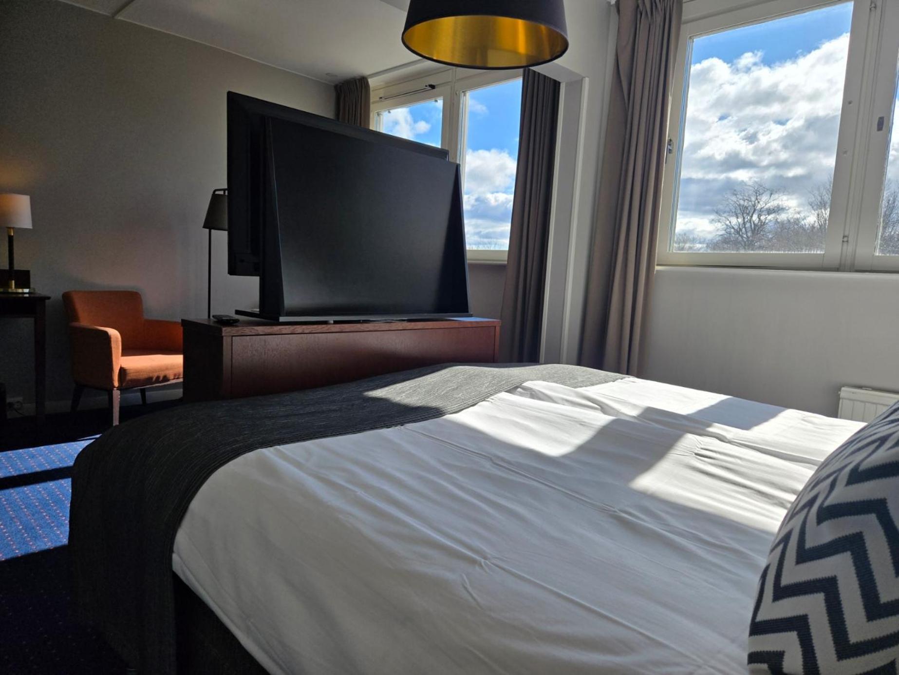 Vaenerport Stadshotell I Mariestad Εξωτερικό φωτογραφία