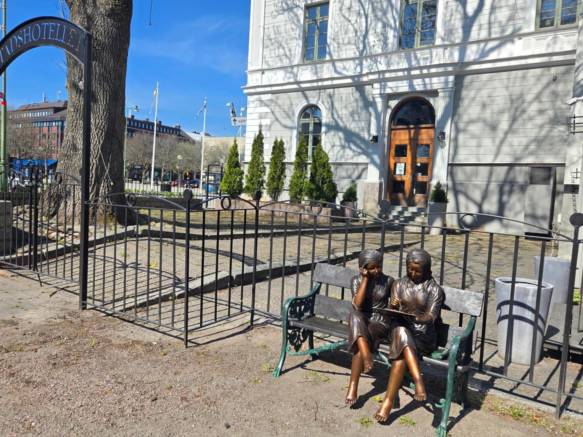 Vaenerport Stadshotell I Mariestad Εξωτερικό φωτογραφία